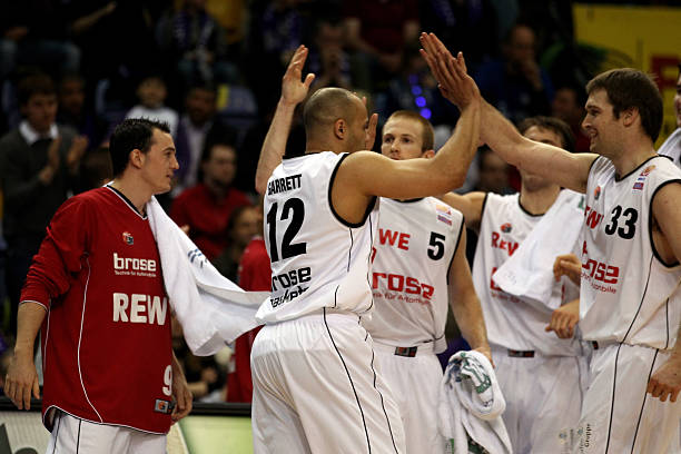 战术角逐非 战术角逐非